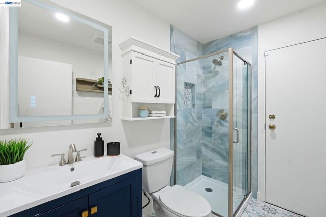 4346 Fallbrook Rd, Concord, CA 94521