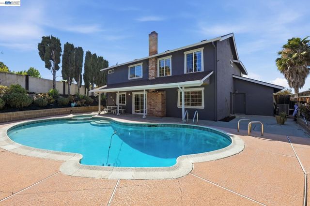 4346 Fallbrook Rd, Concord, CA 94521
