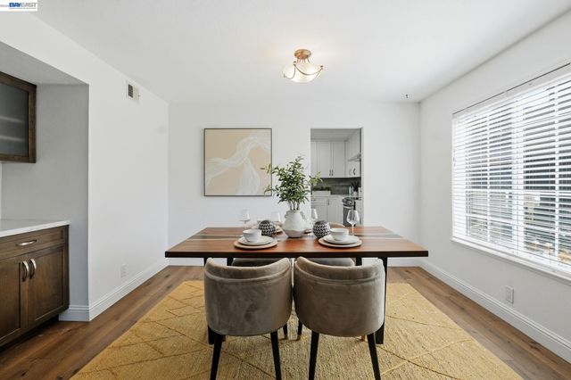 4346 Fallbrook Rd, Concord, CA 94521
