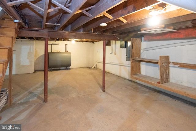 25 E TOWNSHIP LINE RD, Souderton, PA 18964