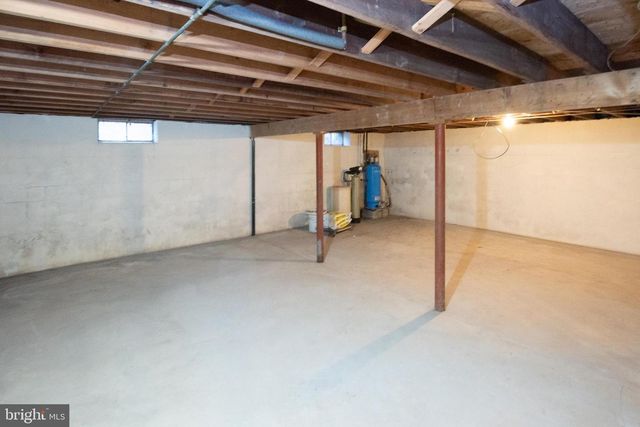 25 E TOWNSHIP LINE RD, Souderton, PA 18964