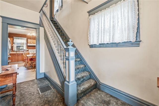 753 Spruce Ave, Sharon, PA 16146