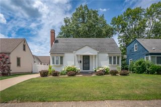 2388 14th Street, Cuyahoga Falls, OH 44223