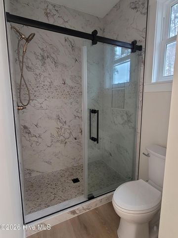 2220 Park Avenue, Newport, NC 28570