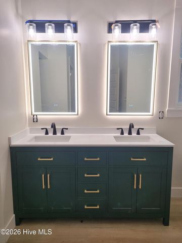 2220 Park Avenue, Newport, NC 28570