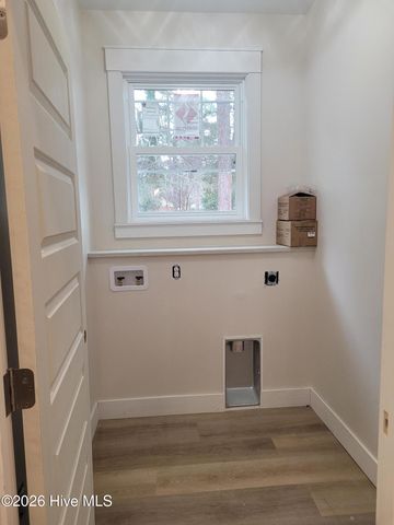 2220 Park Avenue, Newport, NC 28570