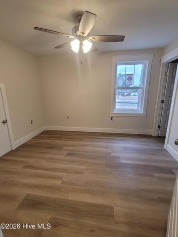 2220 Park Avenue, Newport, NC 28570