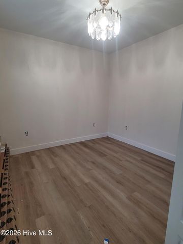 2220 Park Avenue, Newport, NC 28570