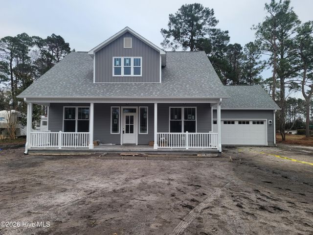 2220 Park Avenue, Newport, NC 28570