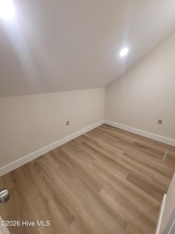 2220 Park Avenue, Newport, NC 28570