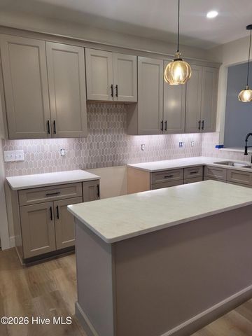 2220 Park Avenue, Newport, NC 28570