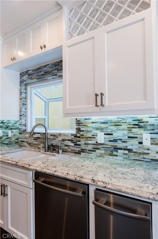 124 35th Street, Hermosa Beach, CA 90254