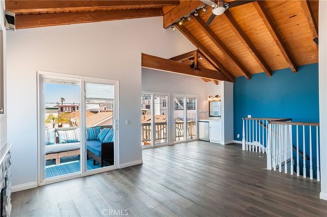 124 35th Street, Hermosa Beach, CA 90254