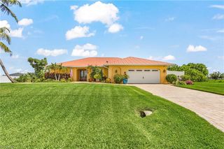 1205 NE 11th TER, Cape Coral, FL 33909