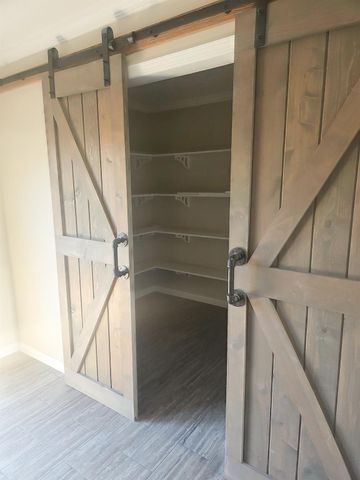 2408 W Highway 79, Buffalo, TX 75831