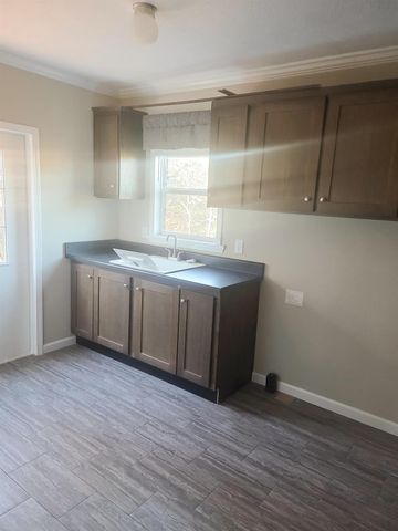 2408 W Highway 79, Buffalo, TX 75831