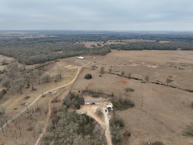 2408 W Highway 79, Buffalo, TX 75831