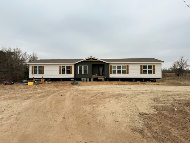 2408 W Highway 79, Buffalo, TX 75831