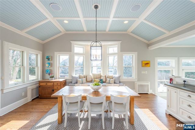 120 W Ridgewood Avenue, Ridgewood, NJ 07450