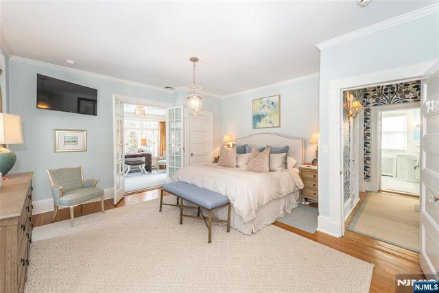 120 W Ridgewood Avenue, Ridgewood, NJ 07450