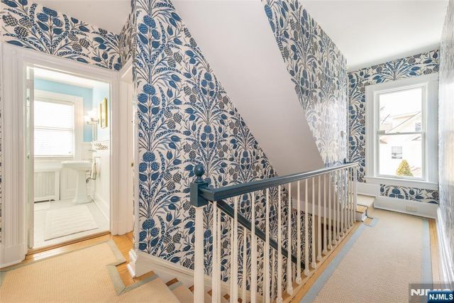 120 W Ridgewood Avenue, Ridgewood, NJ 07450