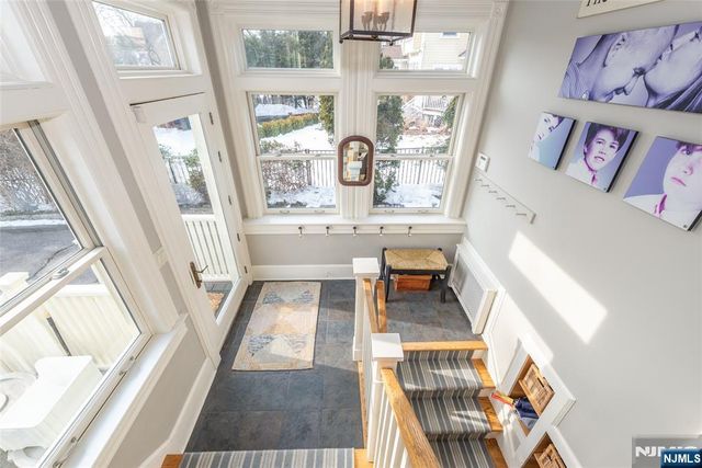 120 W Ridgewood Avenue, Ridgewood, NJ 07450