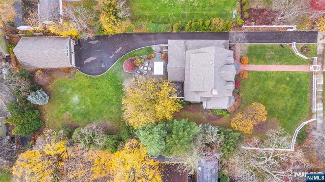 120 W Ridgewood Avenue, Ridgewood, NJ 07450