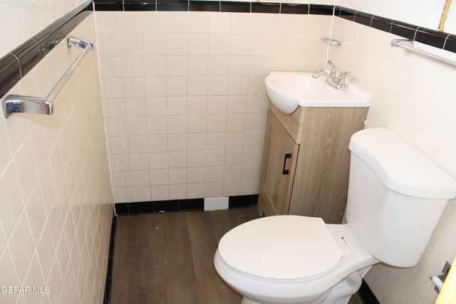 5229 CORNELL Avenue, El Paso, TX 79924