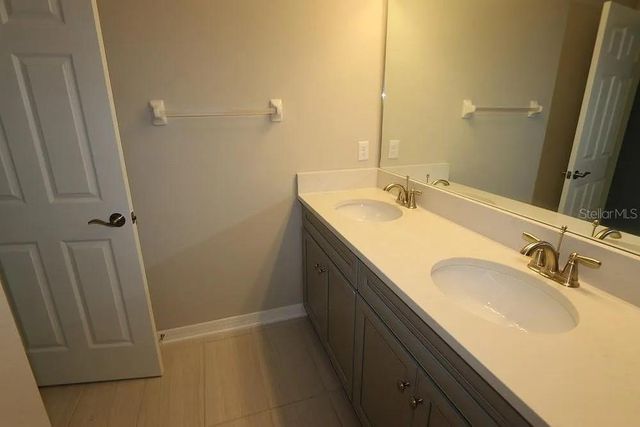 29897 SOUTHWELL LANE, Wesley Chapel, FL 33543