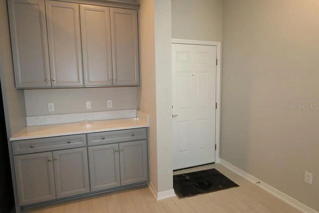 29897 SOUTHWELL LANE, Wesley Chapel, FL 33543