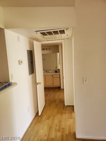 8101 West Flamingo Road 2150, Las Vegas, NV 89147