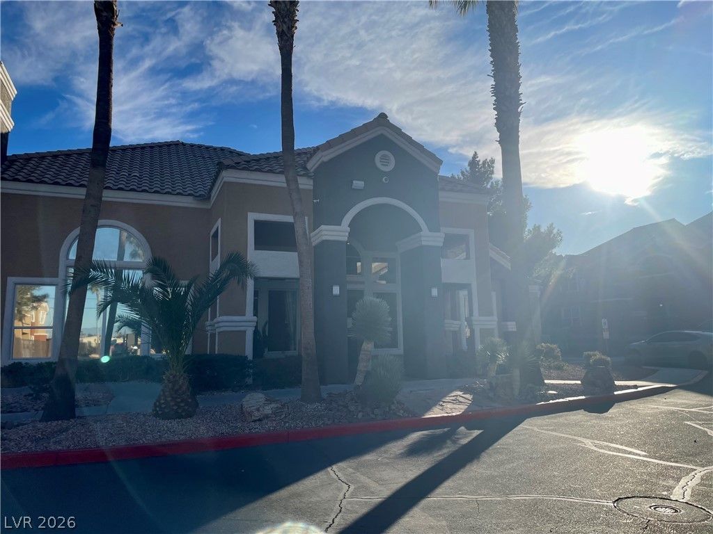 8101 West Flamingo Road 2150, Las Vegas, NV 89147