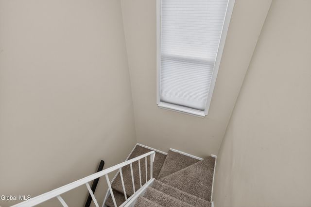 79 Meadowlark Drive, Cohoes, NY 12047