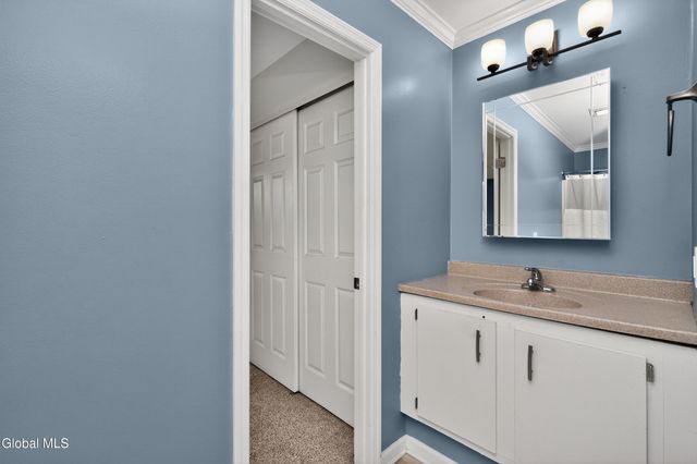 79 Meadowlark Drive, Cohoes, NY 12047