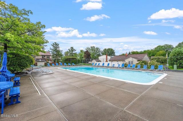 79 Meadowlark Drive, Cohoes, NY 12047