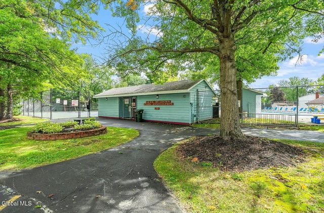 79 Meadowlark Drive, Cohoes, NY 12047