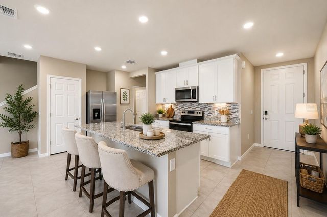 2518 SWEET VIBURNUM WAY, Ocoee, FL 34761