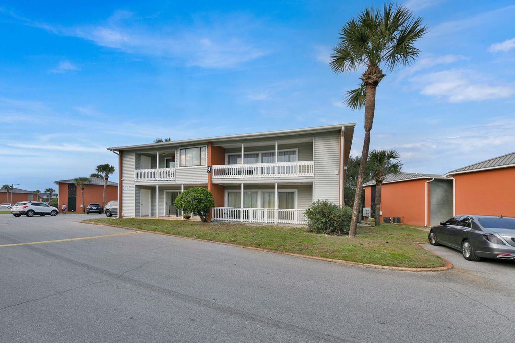 4000 Gulf Terrace Drive, UNIT 134, Destin, FL 32541
