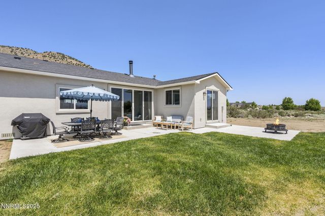 390 Angelina Circle, Wellington, NV 89444