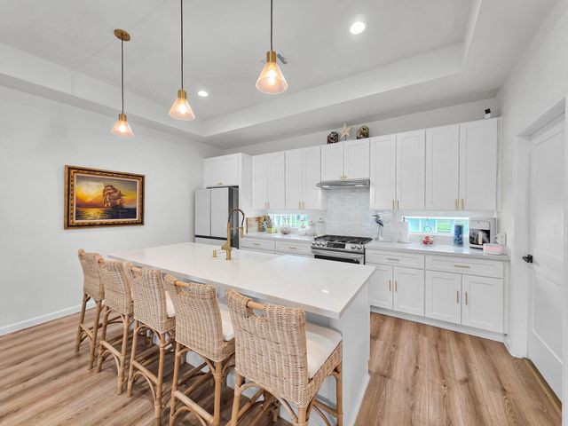 810 Casa Drive, Crystal Beach, TX 77650