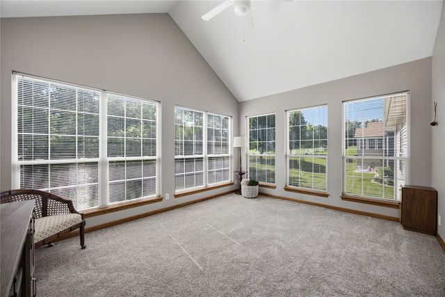 4730 Westchester Drive NE C, Cedar Rapids, IA 52402