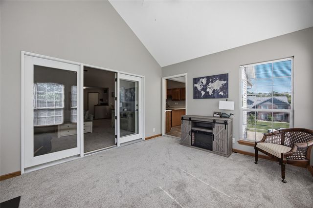 4730 Westchester Drive NE C, Cedar Rapids, IA 52402