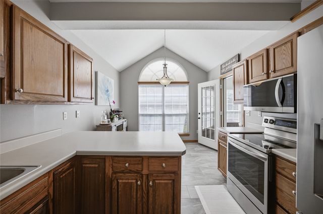 4730 Westchester Drive NE C, Cedar Rapids, IA 52402