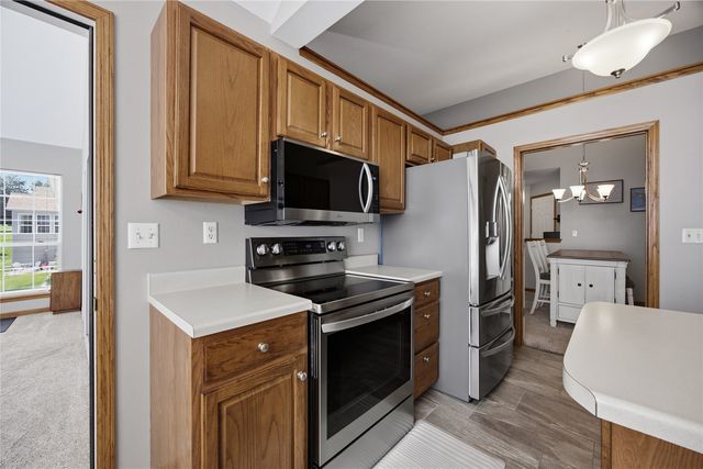 4730 Westchester Drive NE C, Cedar Rapids, IA 52402