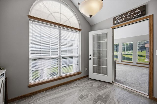 4730 Westchester Drive NE C, Cedar Rapids, IA 52402