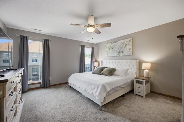 4730 Westchester Drive NE C, Cedar Rapids, IA 52402