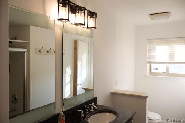 33359 Mccoy Drive, Sterling Heights, MI 48312