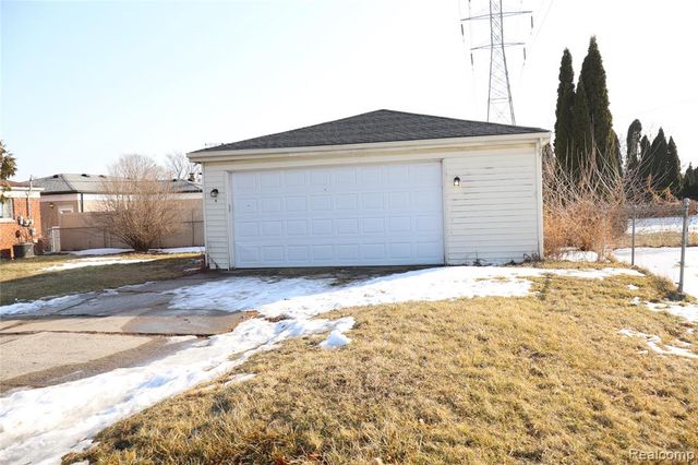 33359 Mccoy Drive, Sterling Heights, MI 48312