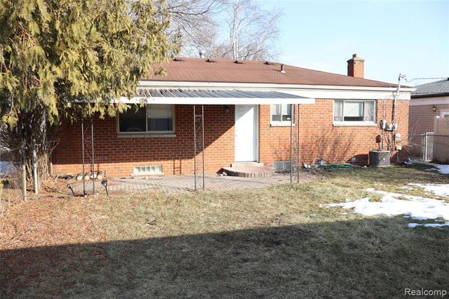 33359 Mccoy Drive, Sterling Heights, MI 48312