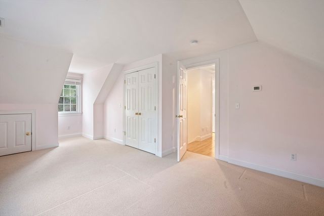 602 Putnam Ave, Barnstable, MA 02635